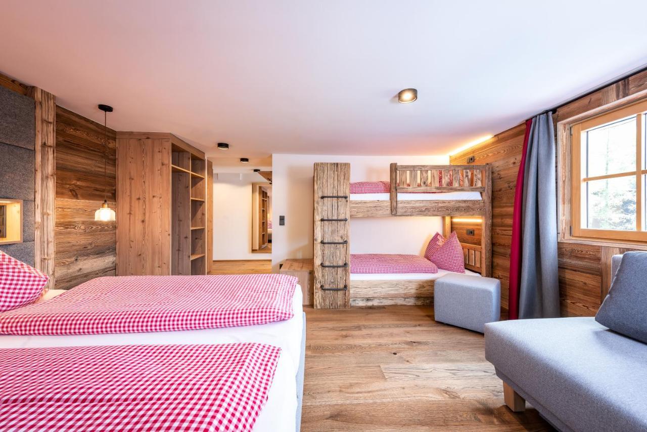Spielberghaus Bed & Breakfast ซาลบาคฮินเทอร์เกลมม์ ภายนอก รูปภาพ